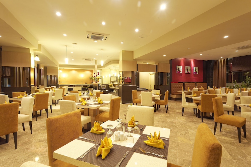 Nagoya Mansion Hotel and Residence