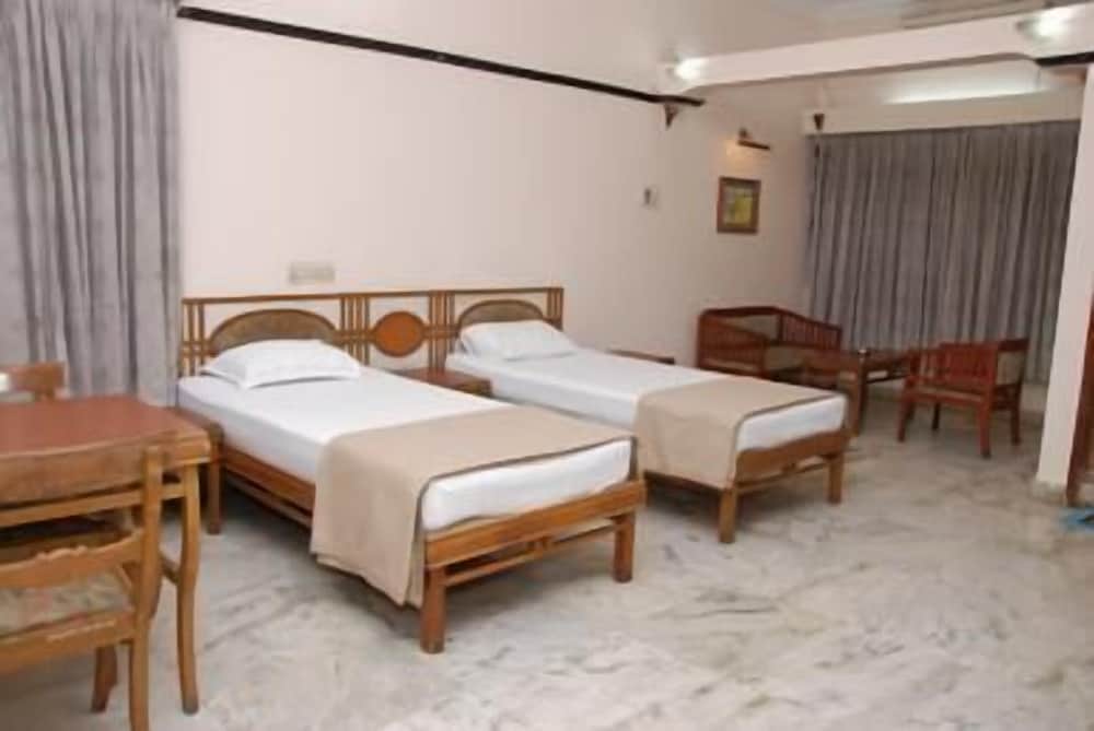 Amogha International Hotel, Chitradurga