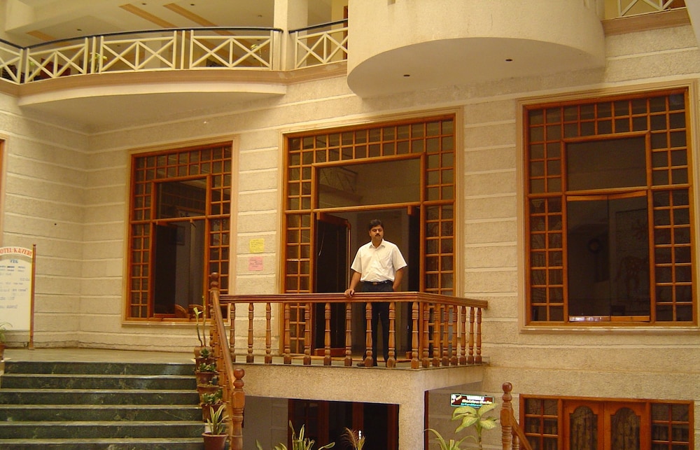 Amogha International Hotel, Chitradurga