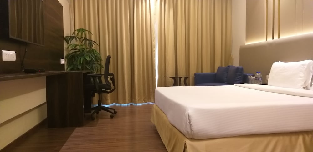 Goldfinch Hotel Bangalore