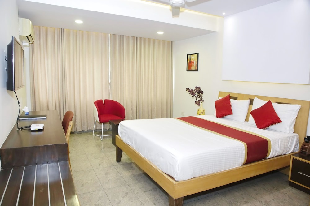 Smart Stay Service Apartment