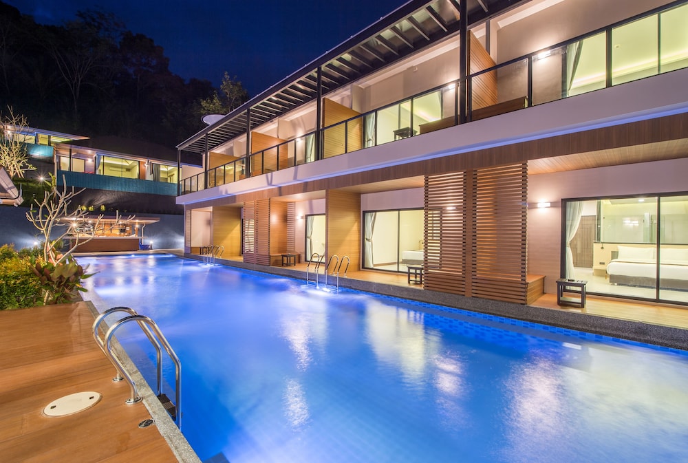 Chermantra Aonang Resort and Pool Suite