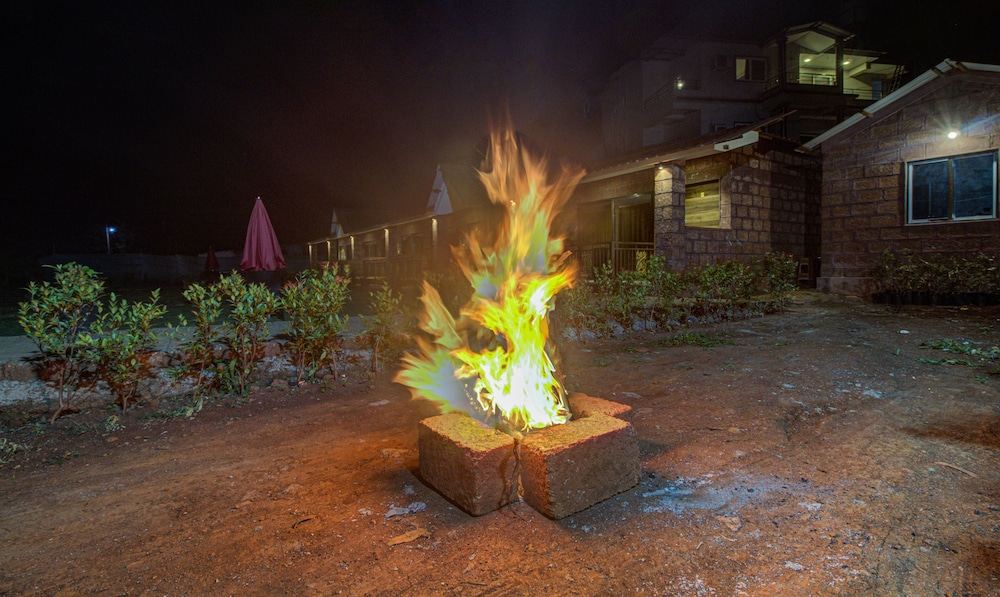 Treebo Nakshatra Cottages Mahabaleshwar