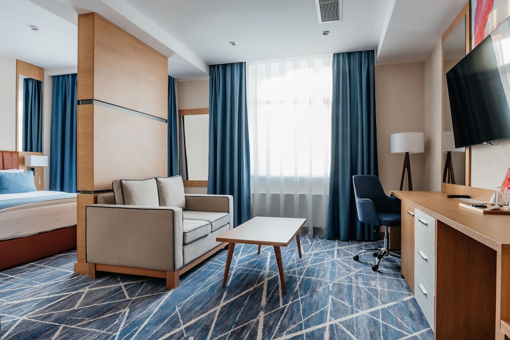 Ramada by Wyndham Astana
