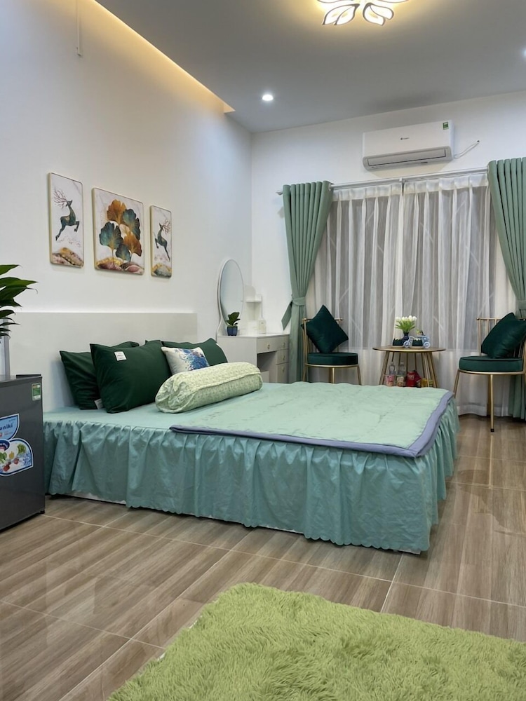 Nhà Nghỉ Huyền Anh