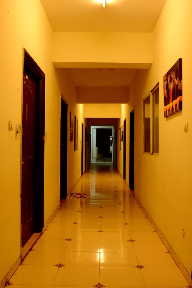 Sai Sharnam Service Apartments