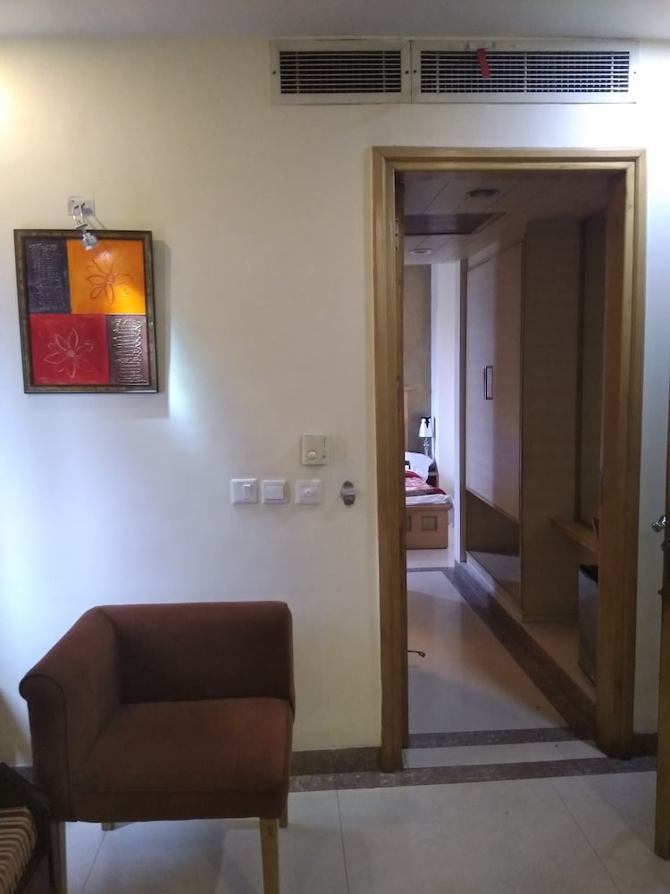 Hotel Rajshree