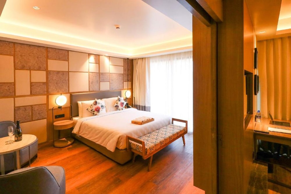 Regenta SGS Greenotel