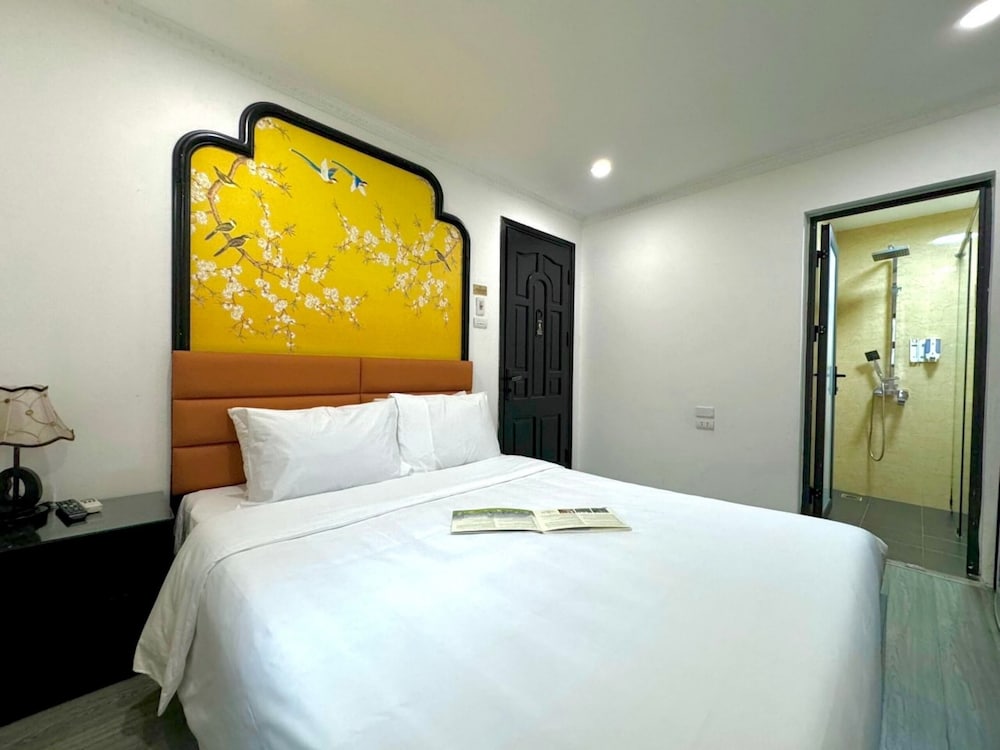 Hanoi Elpis Hotel