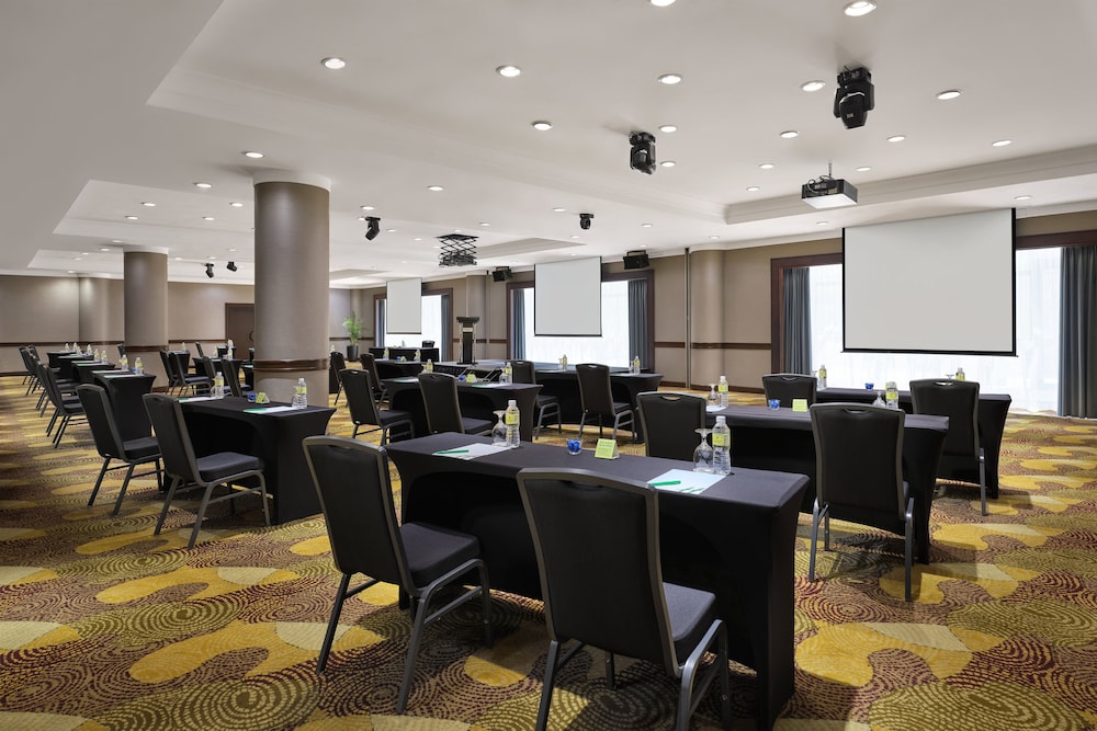 Holiday Inn Singapore Atrium by IHG