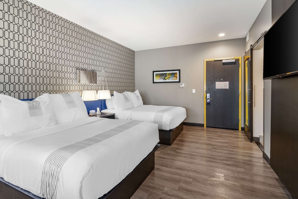 GLō Best Western  Savannah-Gateway I-95