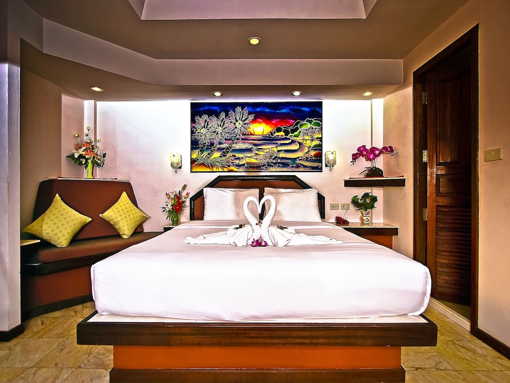 Paradise Inn