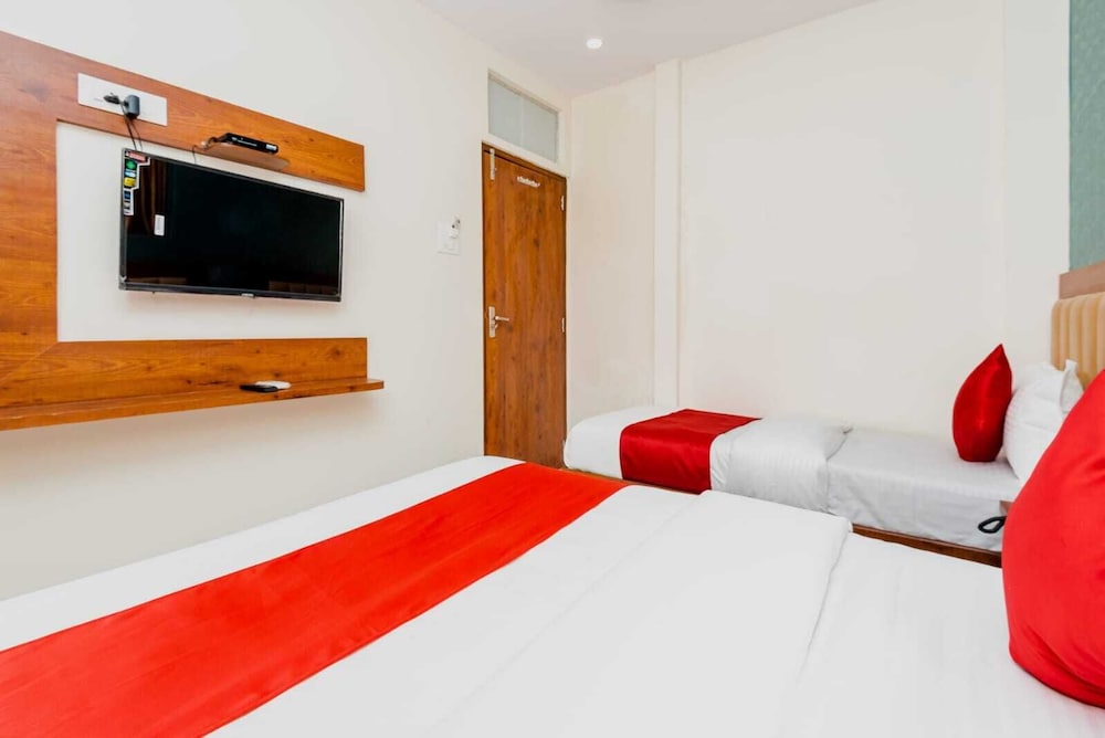 Hotel Purple Orchid