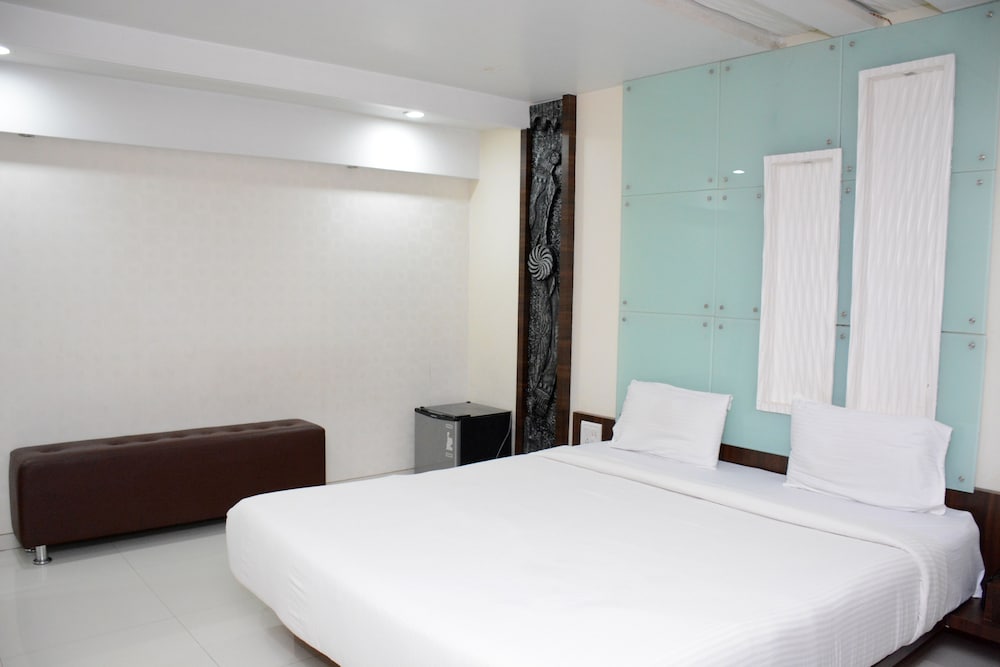 Hotel Om Sai International