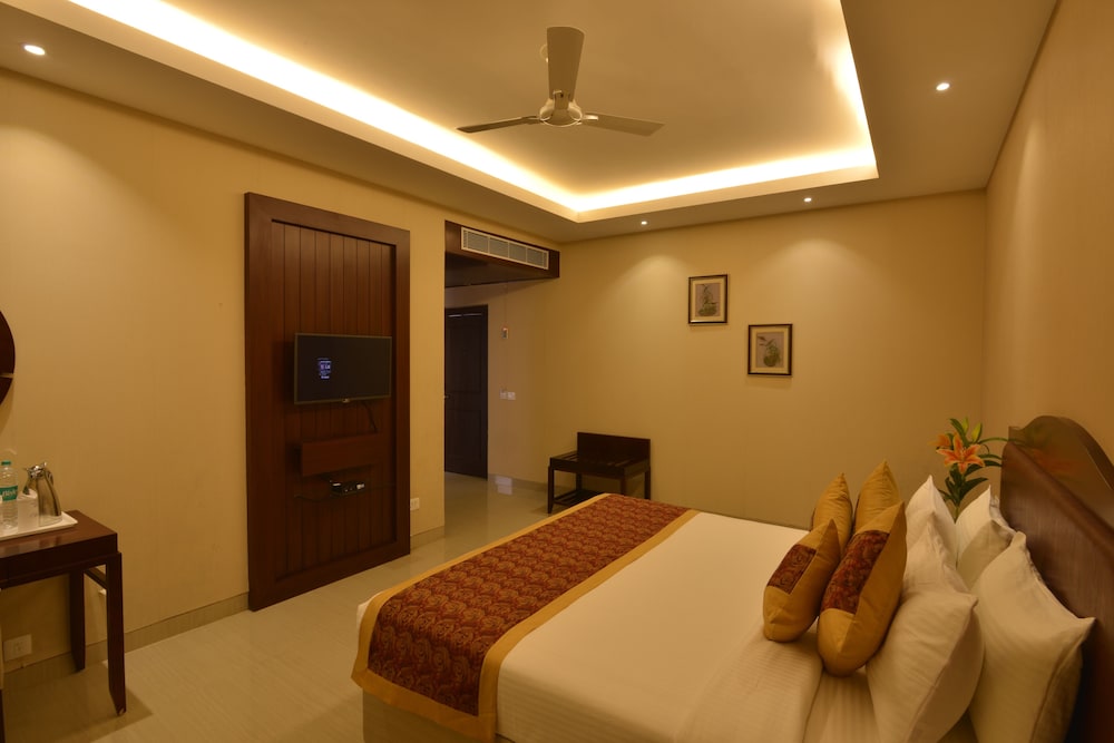 Orchha Palace And Convention Centre
