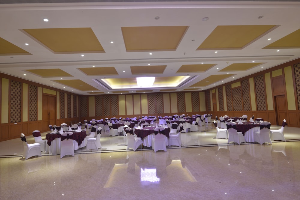 Orchha Palace And Convention Centre