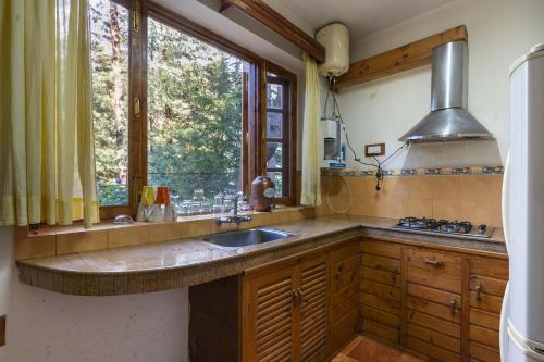 Casa Bella Vista Cottages and Cafe