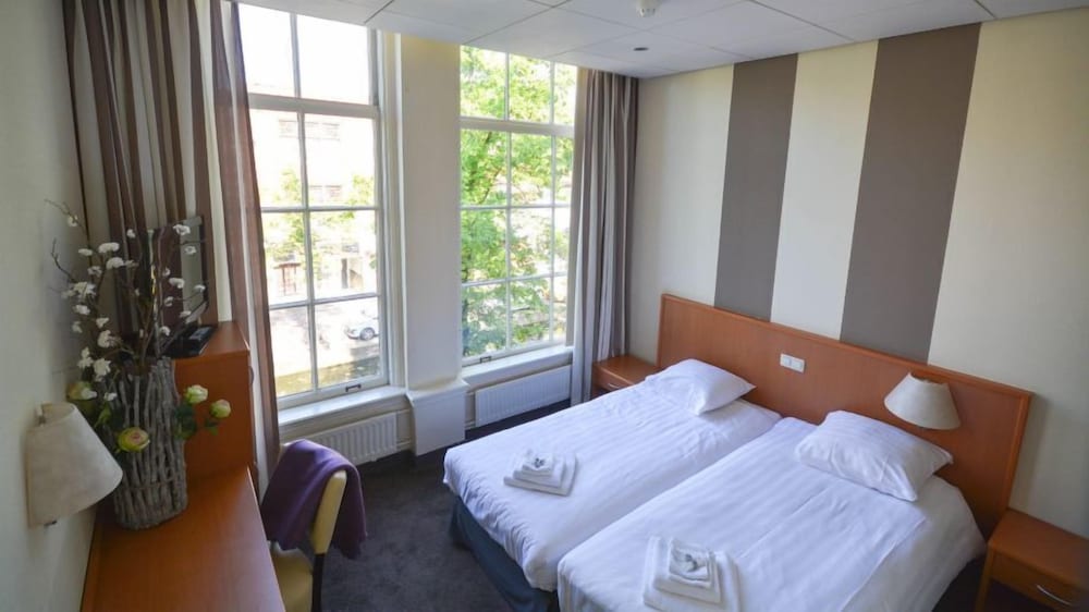 Hotel Royal Bridges