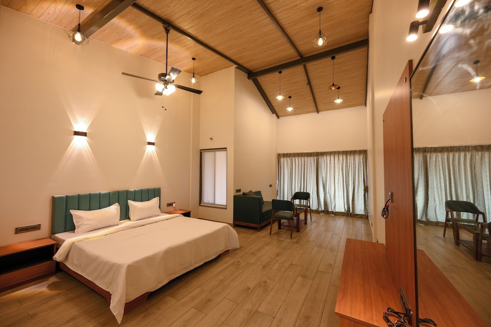 E&G Green Courts Resort at Koroli Hill Station