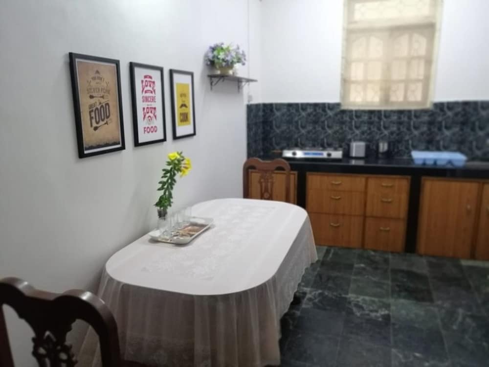 Veeniola Apartment Stay Near Goa