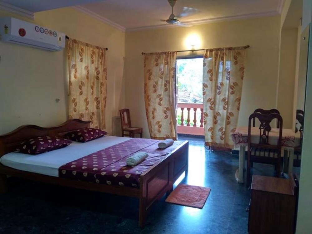 Veeniola Apartment Stay Near Goa
