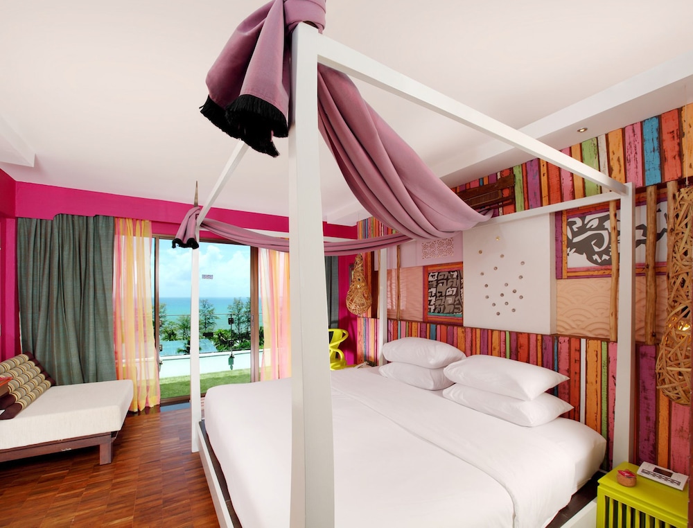 Patong Beach Hotel
