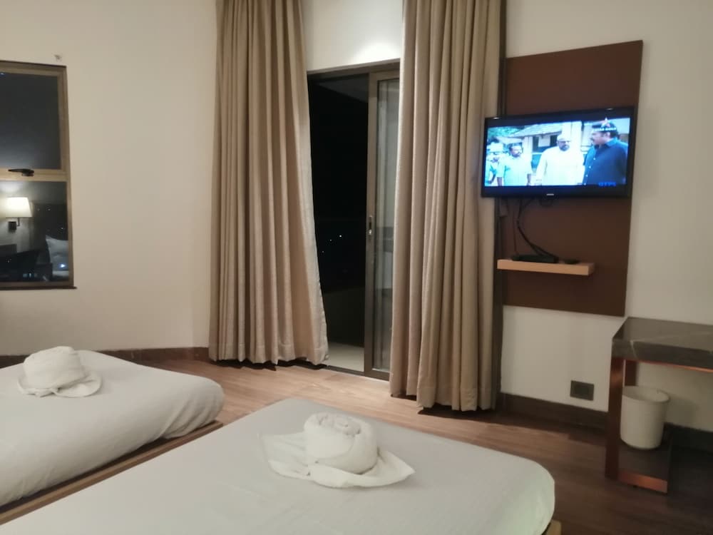 Hotel Maharaja Regency