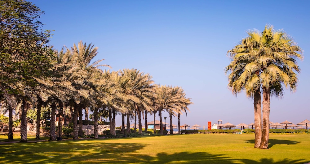 Coral Beach Resort - Sharjah