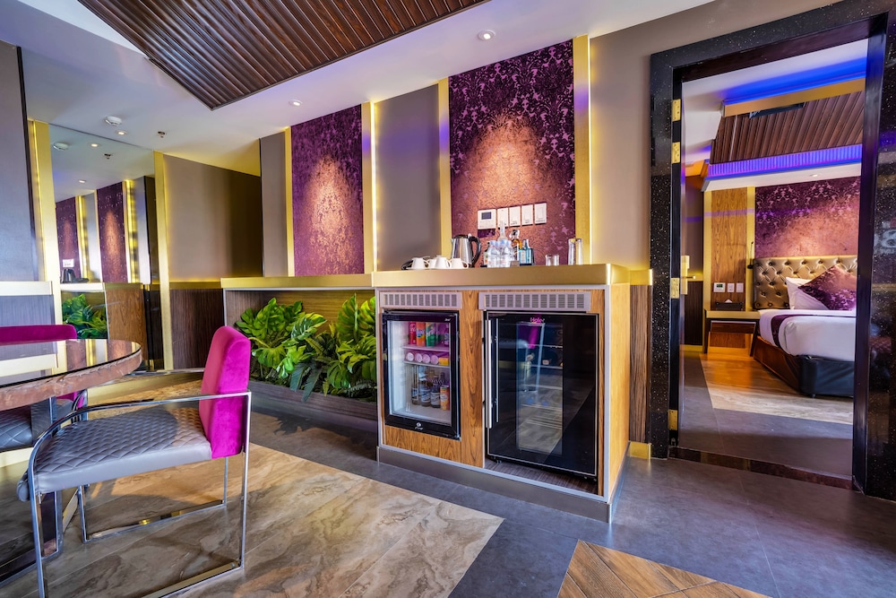 ABC Hotel
