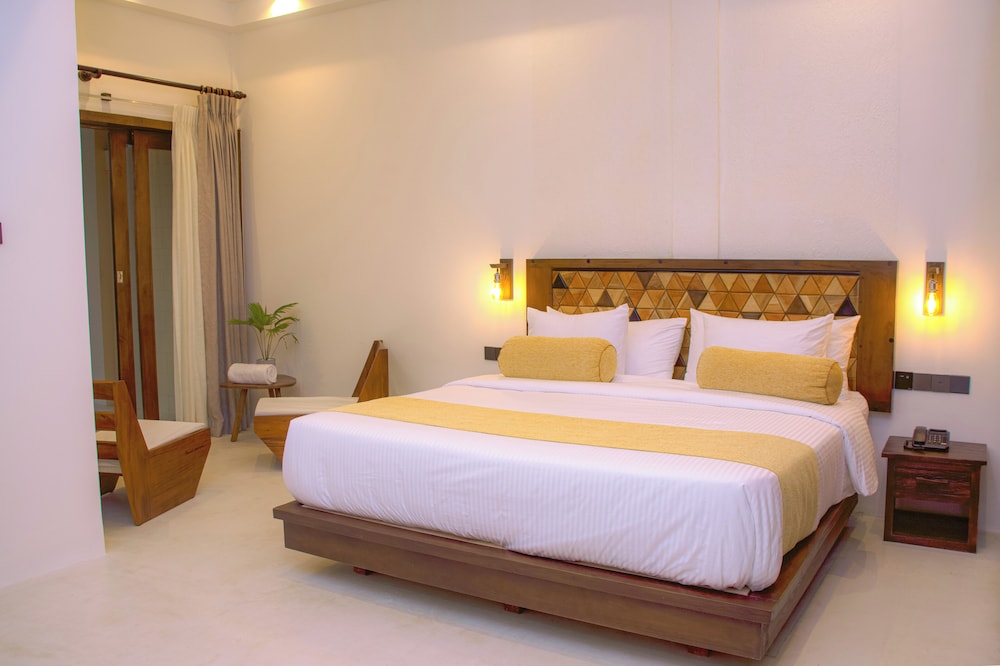 Spicepeek Boutique Hotel CMB Airport