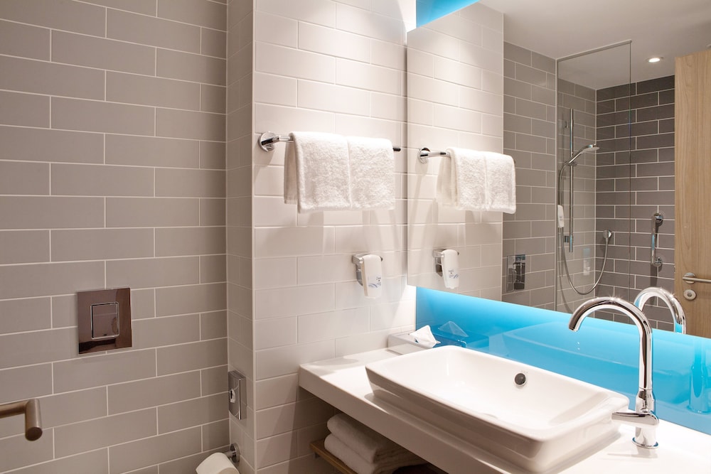 Holiday Inn Express Munich Olching By IHG