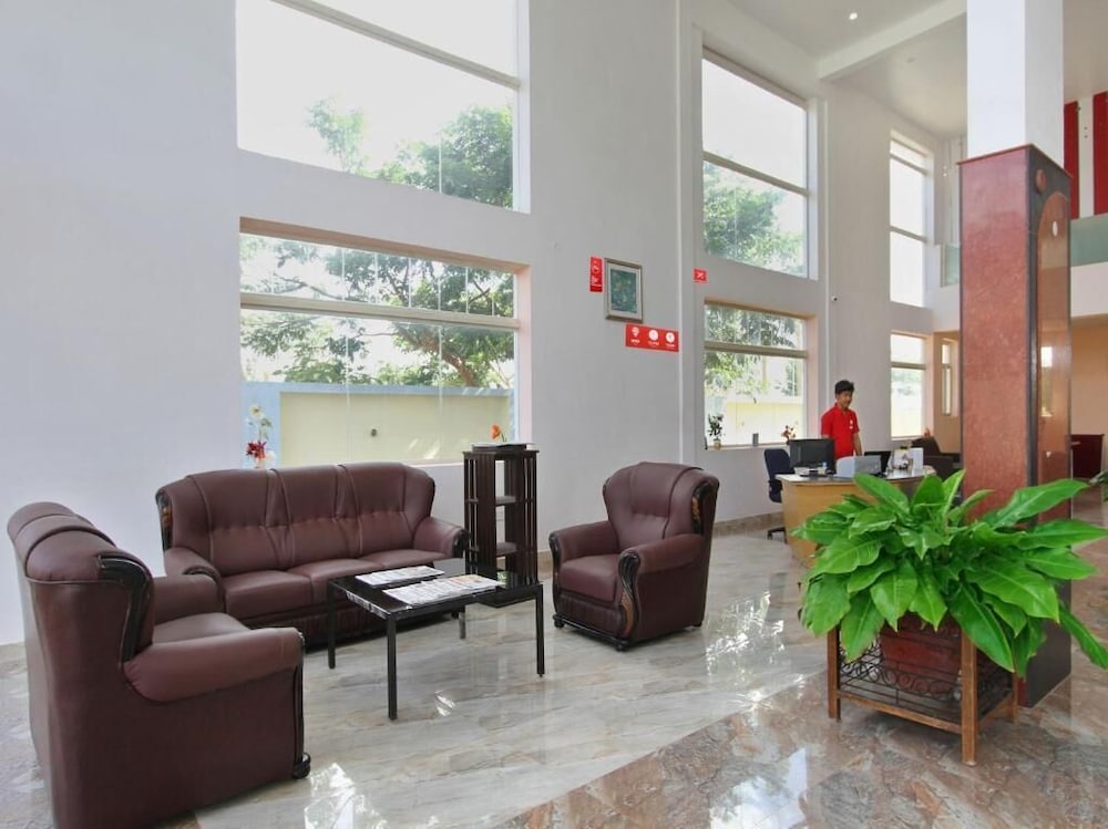 OYO 9059 Airport Residency