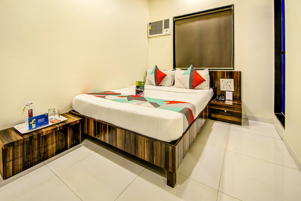 FabHotel Garden Park Kurla