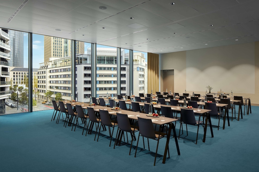 NH Collection Frankfurt Spin Tower