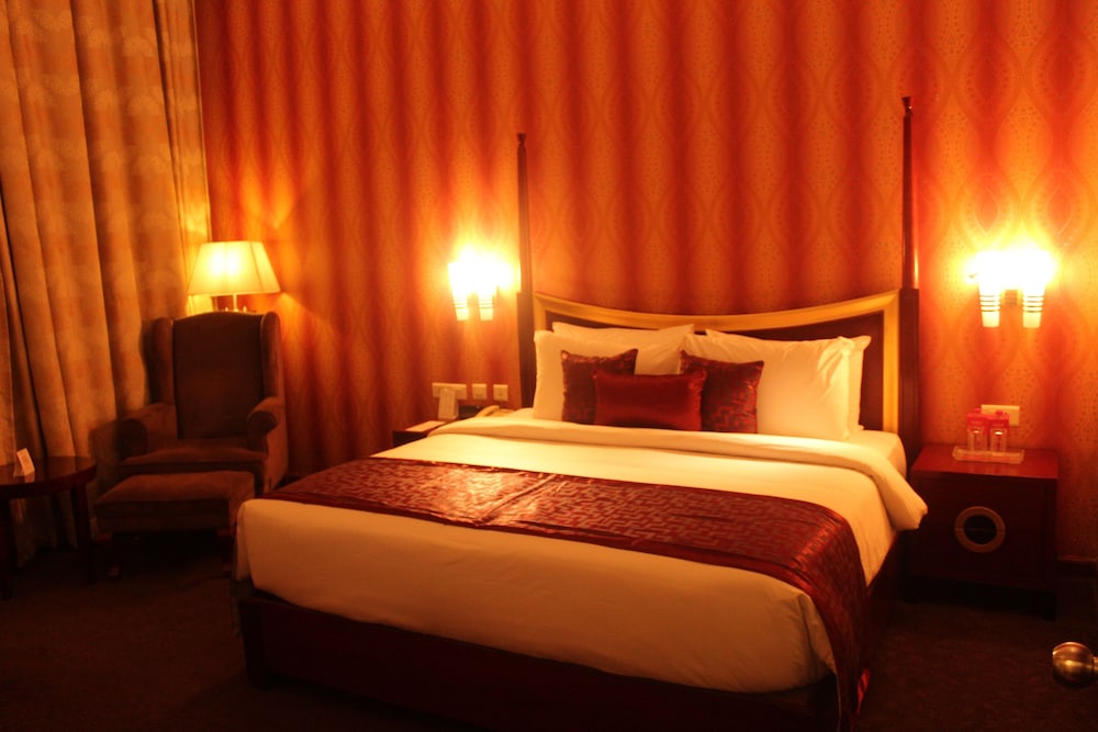 Ramada by Wyndham Jaipur Jaisinghpura