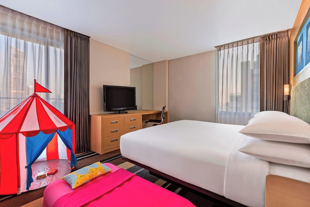 Aloft Bangkok Sukhumvit 11
