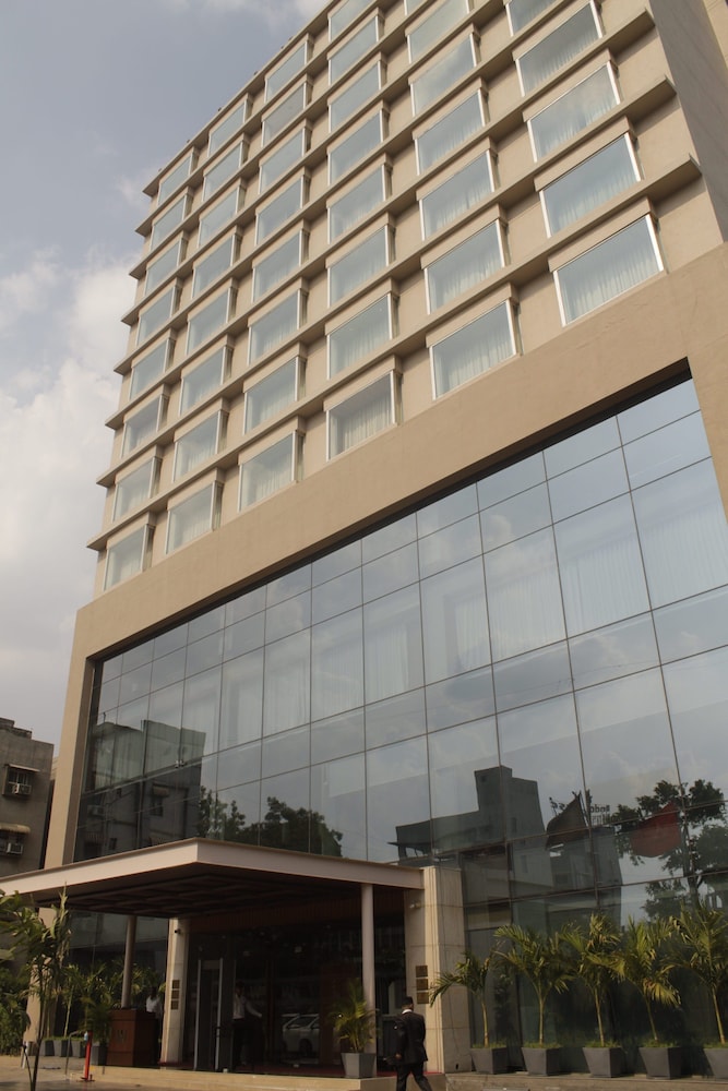 Welcomhotel by ITC Hotels, Ashram Road, Ahmedabad