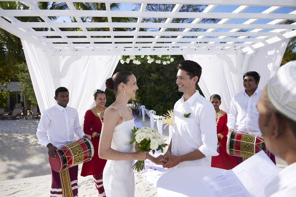 Centara Ras Fushi Resort & Spa Maldives - Adults Only