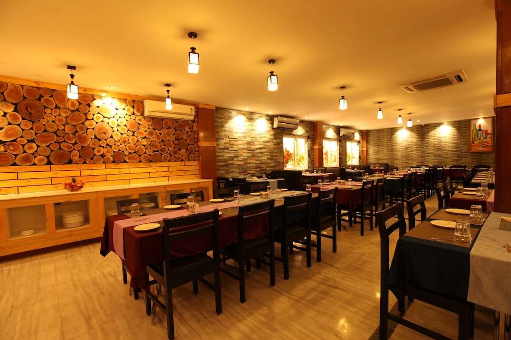 Hotel Southern Residency - Near to SIPCOT
