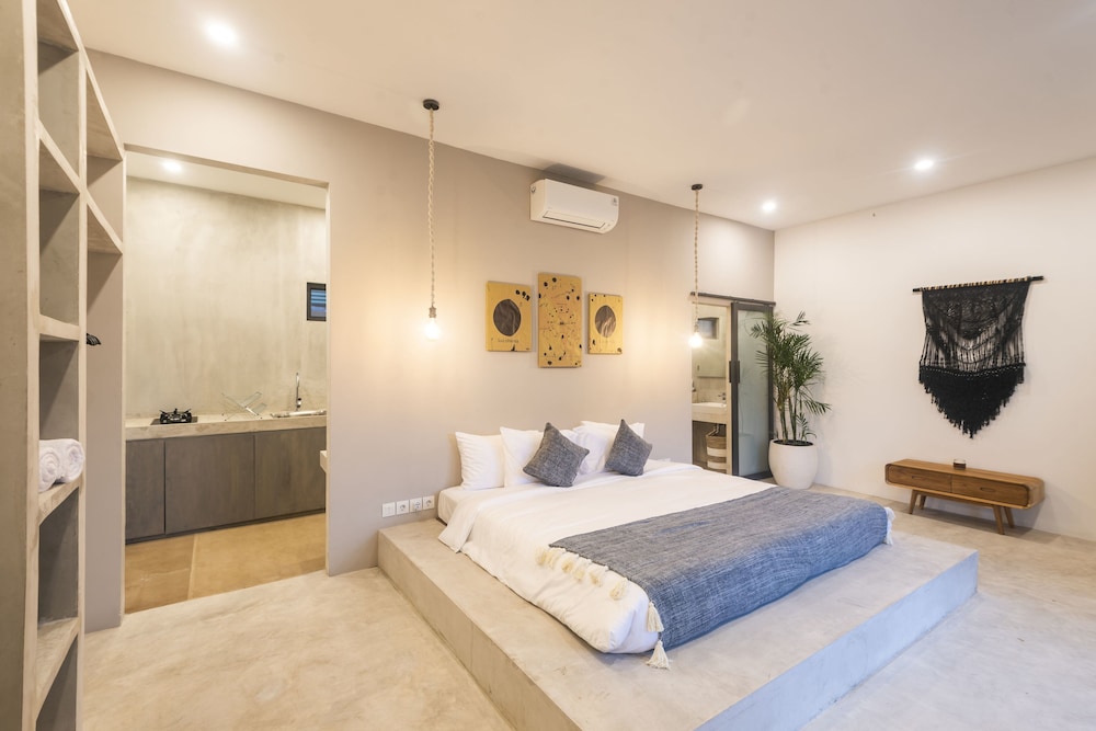 Canggu Dream Studios and Villas