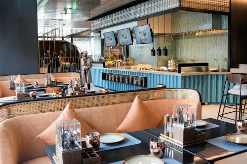 JEN Shenzhen Qianhai By Shangri-La