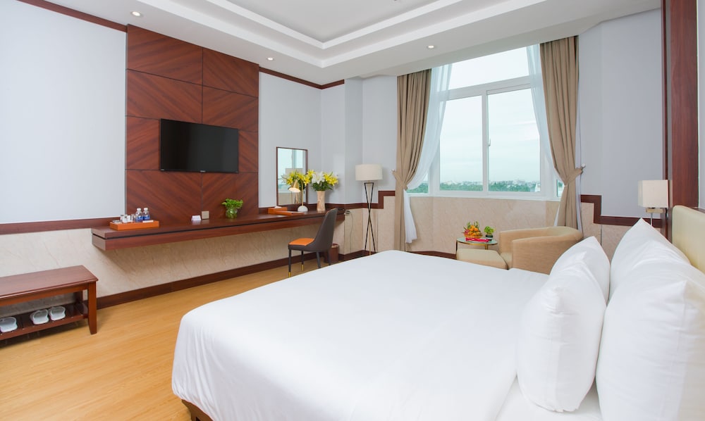 Van Phat 1 Hotel