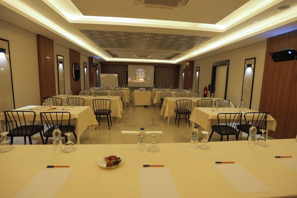Business Hotel Antalya
