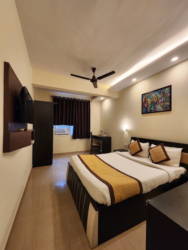 All Seasons Guest House
