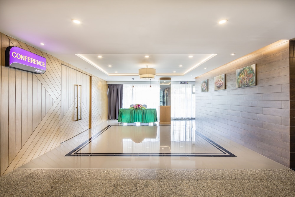 Livotel Hotel Hua Mak Bangkok