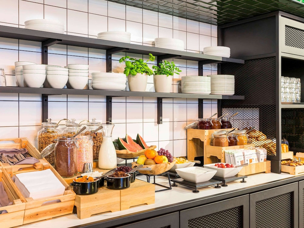ibis Styles Amsterdam Airport