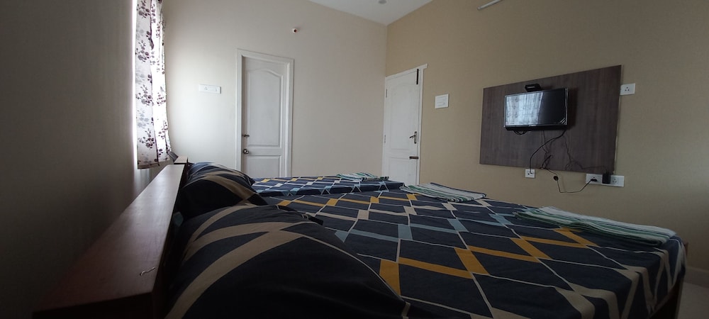 Shantham Service Apartments, Indumanagar