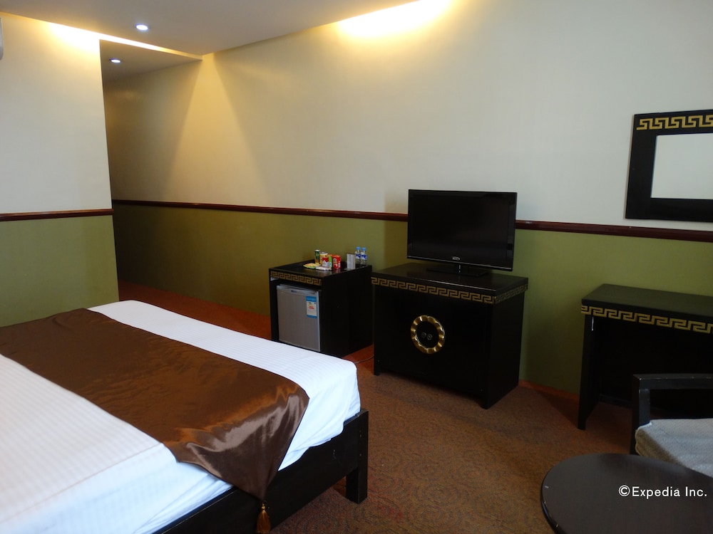 Manila Crown Palace Hotel