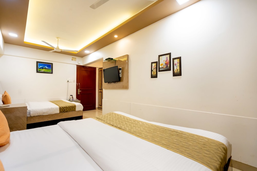 Hotel Mina International