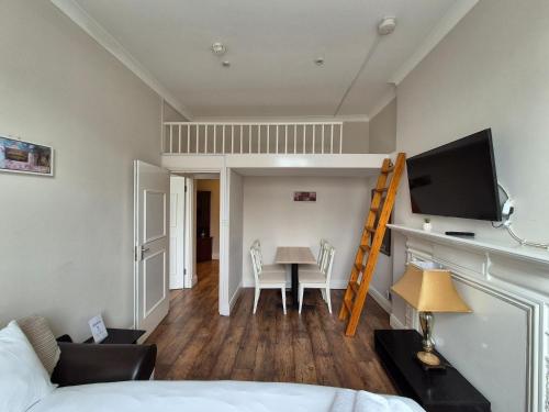The Beverley Apartments